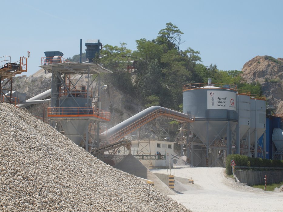 Systèmes d’entraînement NORD dans les carrières, cimenteries et usines à béton en Croatie : robustesse, durabilité et entretien réduit